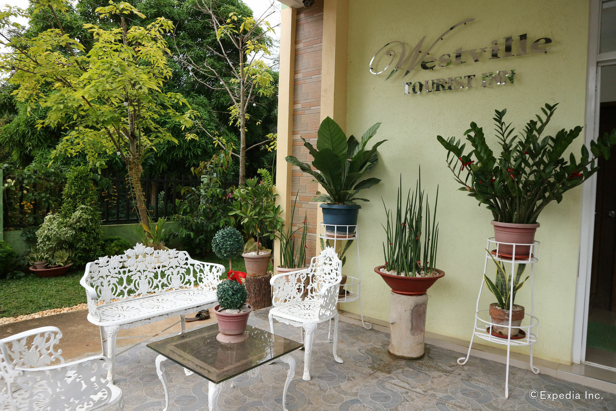 Westville Tourist Inn Puerto Princesa Exteriér fotografie
